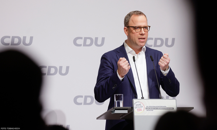 Der Bundestag muss kleiner werden - auch wir als CDU wollen das. Was die Ampelkoalition jetzt jedoch macht, ist ein Frontalangriff gegen die Union als stärkste Oppositionspartei.