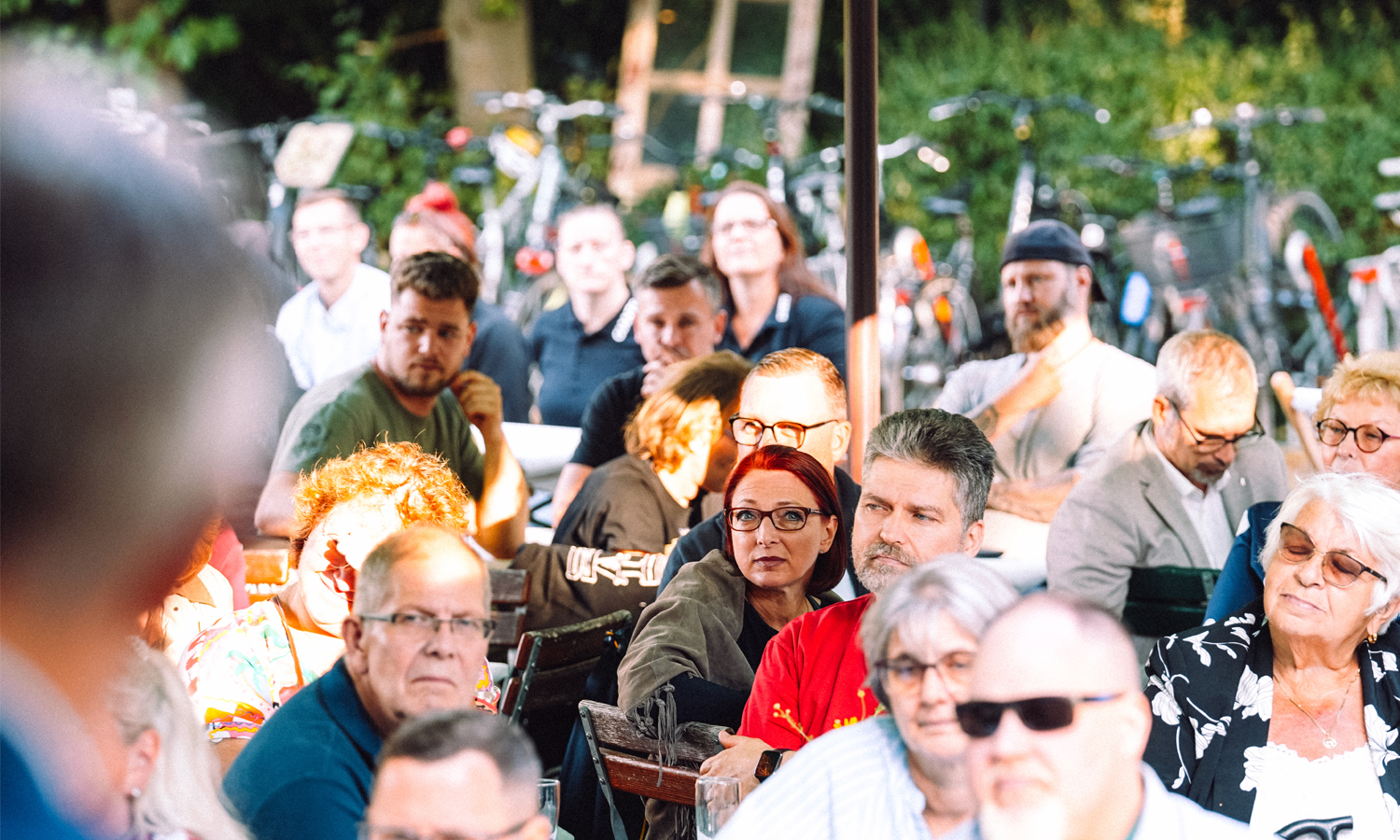 In der Gaststätte „Kaulsdorfer Busch“ kamen mehr als 200 Ehrenamtliche, Vereine, Initiativen und Gäste aus unserem Bezirk zusammen.